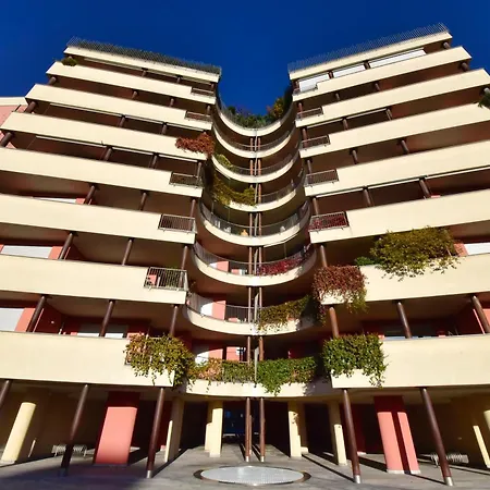 Casa Pintea * 莱尼亚诺