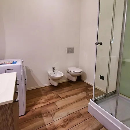 Casa Pintea * 莱尼亚诺
