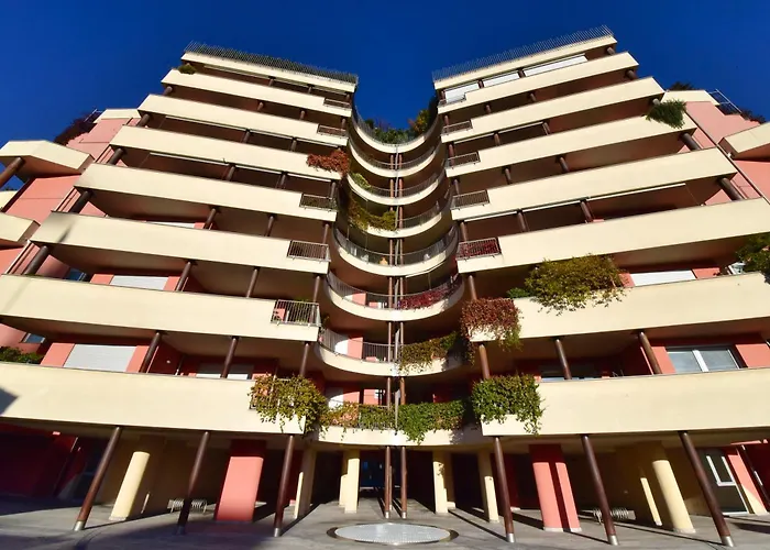 Casa Pintea * Legnano